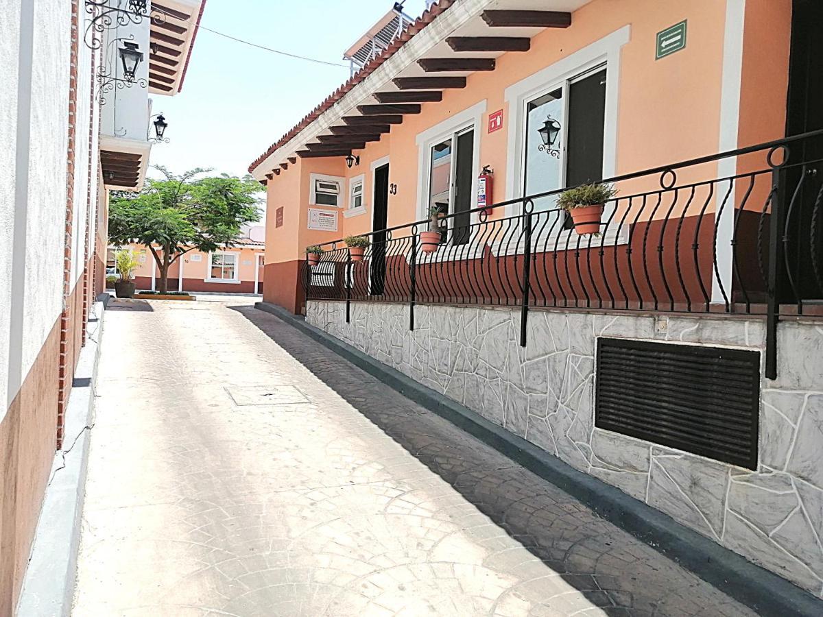 Hotel Aquiles Guadalajara Extérieur photo