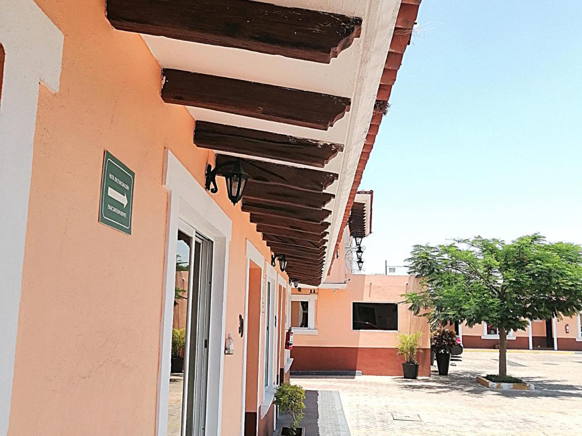 Hotel Aquiles Guadalajara Extérieur photo
