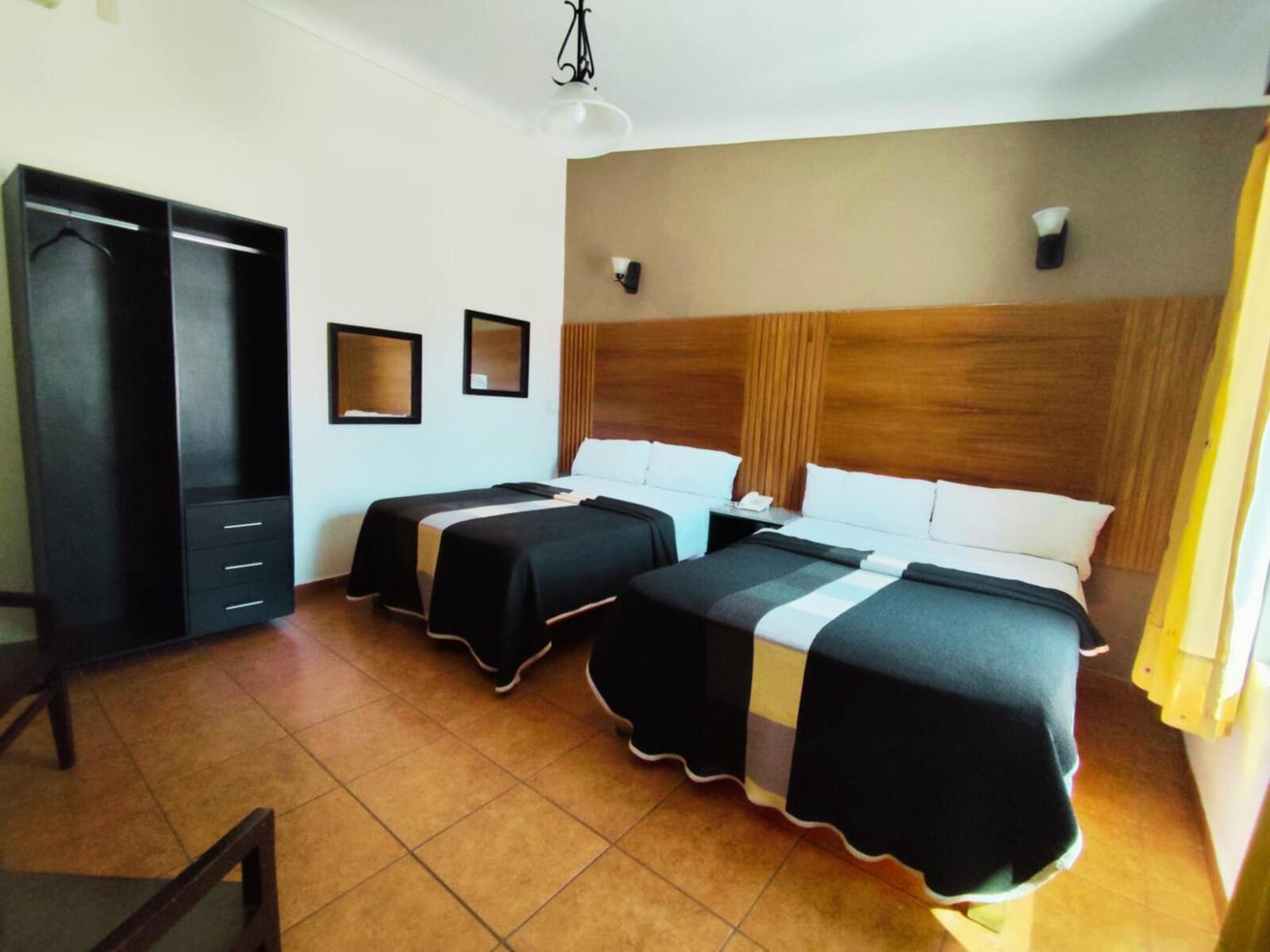 Hotel Aquiles Guadalajara Chambre photo